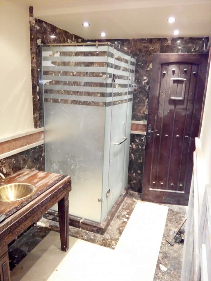 زجاج سكريت في الرياض